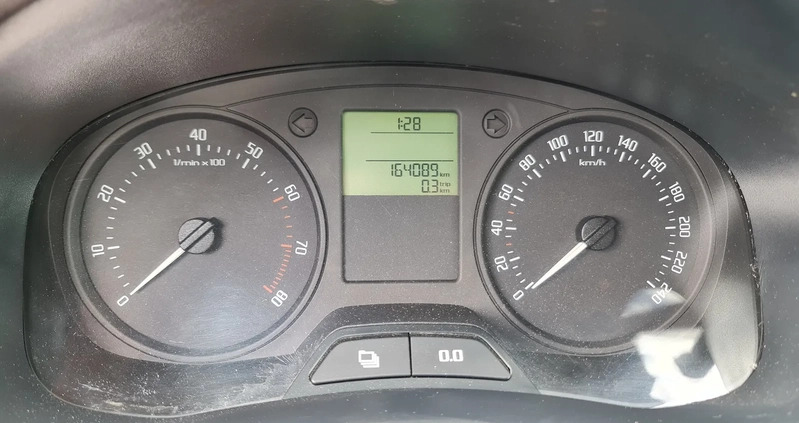 Skoda Fabia cena 14900 przebieg: 164000, rok produkcji 2010 z Olszyna małe 352